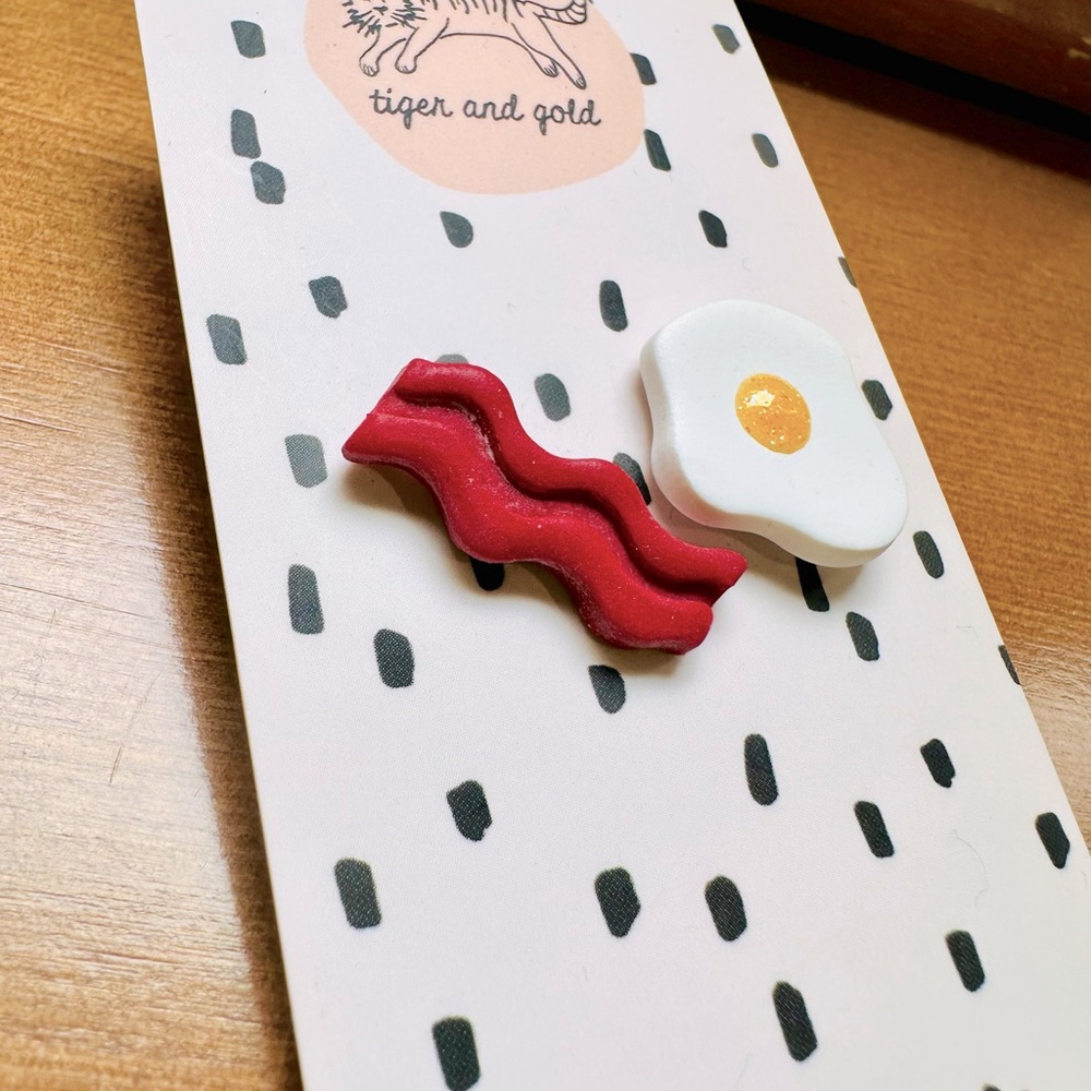 Bacon and Egg Earrings polymer clay with stainless steel posts. CUTE